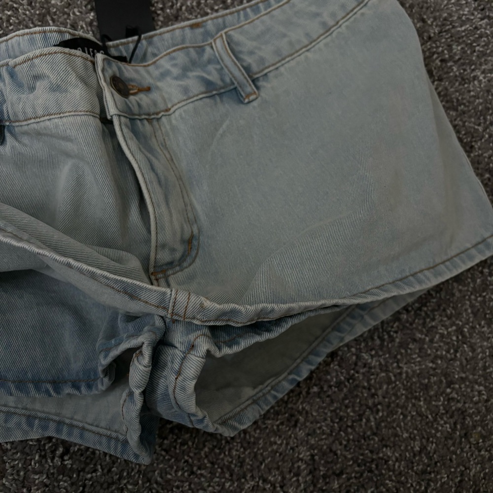Lioness Lightwash Denim Skort - Picture 2 of 3